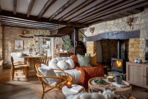 Bourton Scandi Chic Authentic Cottage
